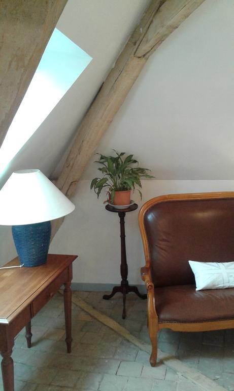 Bed and Breakfast La Cle Des Jardins Nouatre Екстер'єр фото