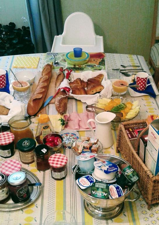 Bed and Breakfast La Cle Des Jardins Nouatre Екстер'єр фото